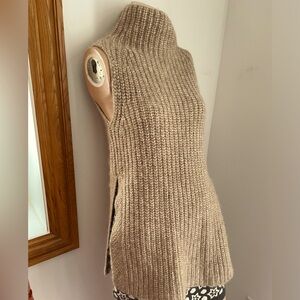 Fits S M 🧶 Wilfred Durandal cotton alpaca wool blend